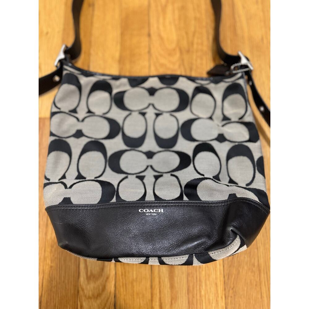 Coach Legacy Signature C Duffle Hobo Bag Tote Purse Black logo shoulder bag